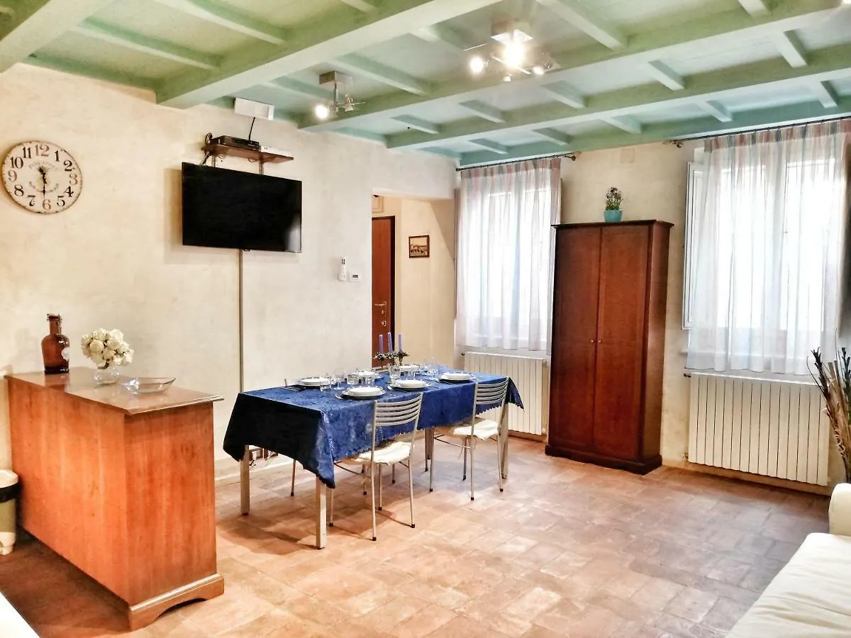 Appartamento Luna 36 in centro a Firenze Italia